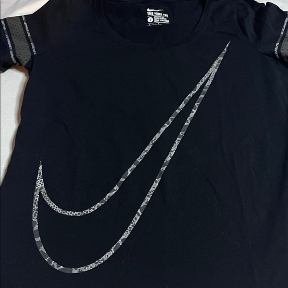 Nike Athletic Cut Tee - Picture 6 of 10